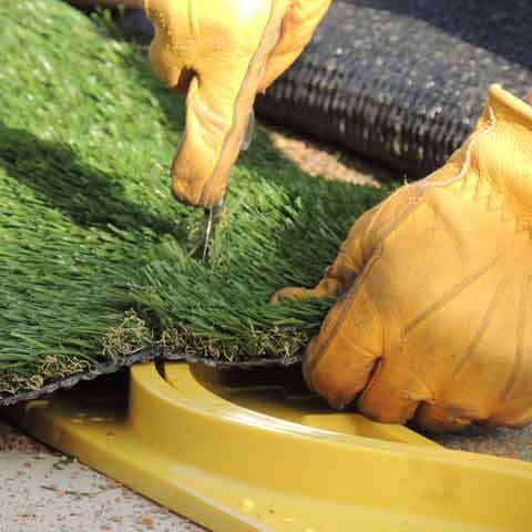 best multi directional tool to make hidden seams in synthetic artificial grass turf recommended by professional contractors and landscapers